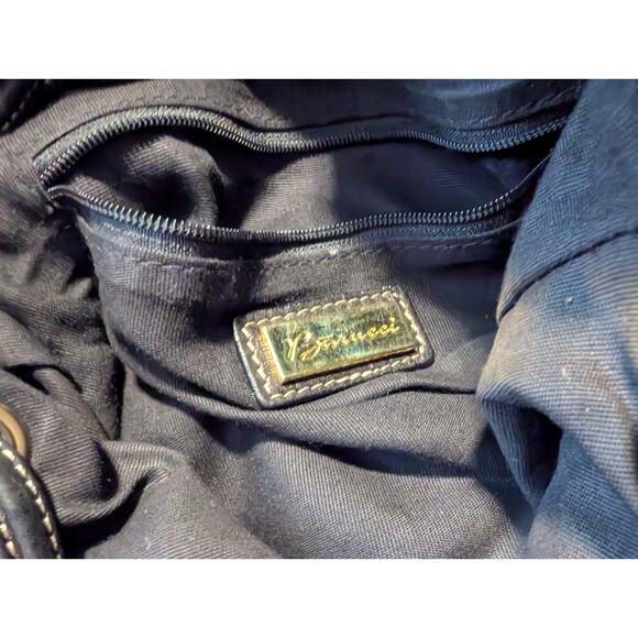 Barucci Leather Crossbody Drawstring Bucket Handbag - Picture 6 of 7